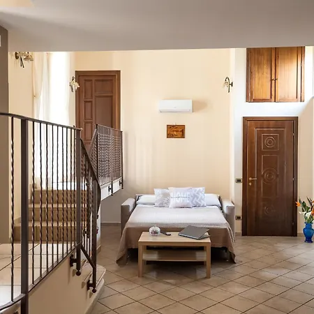 Grandma's House Tatil Evi Sorrento